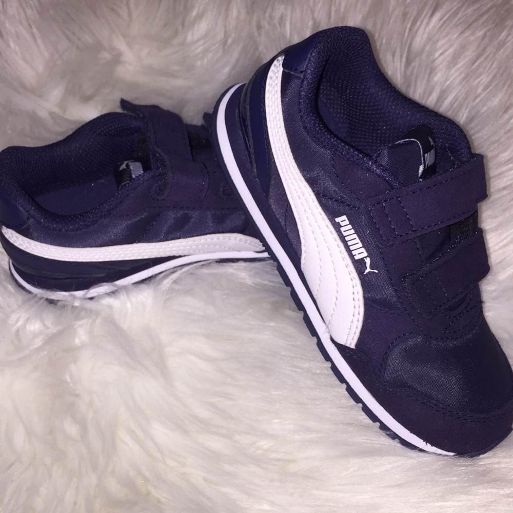 Puma NWOT boys sneakers size 10c